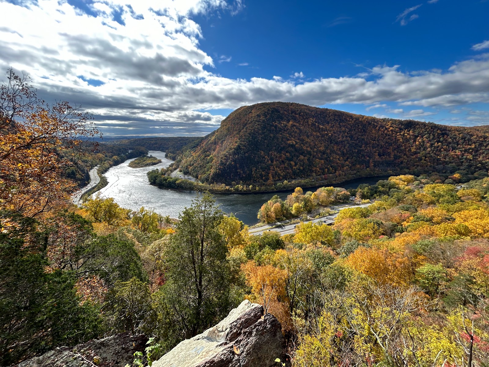 Mt Tammany (Delaware Water Gap)